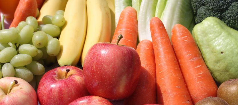 ¿Qué hacer con la piel de algunas frutas y verduras?